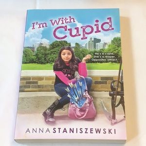⭐️10/10.00⭐️ I’m With Cupid, clean paperback, water stain is clean etc